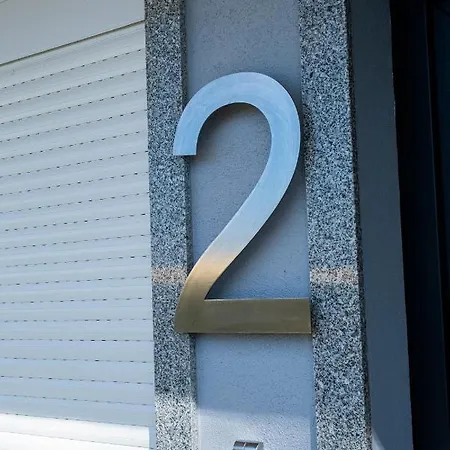 Parrots`village * Rabo de Peixe