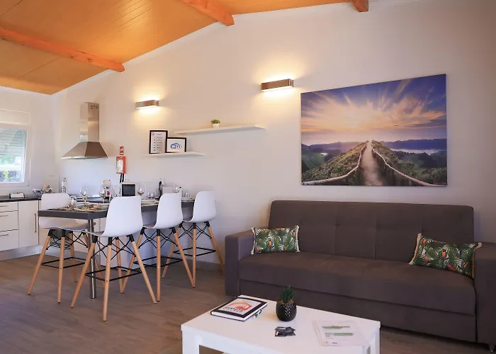 Parrots'village База отдыха Rabo de Peixe