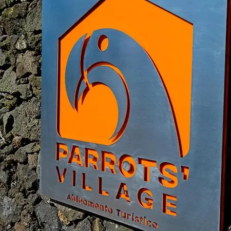 Parrots'village Aldeamento Turístico