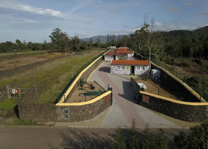 Parrots'village ホリデーパーク Rabo de Peixe