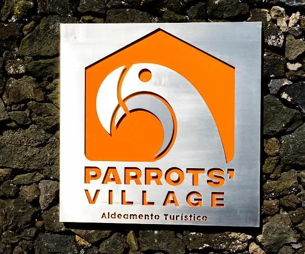Parrots'village ホリデーパーク