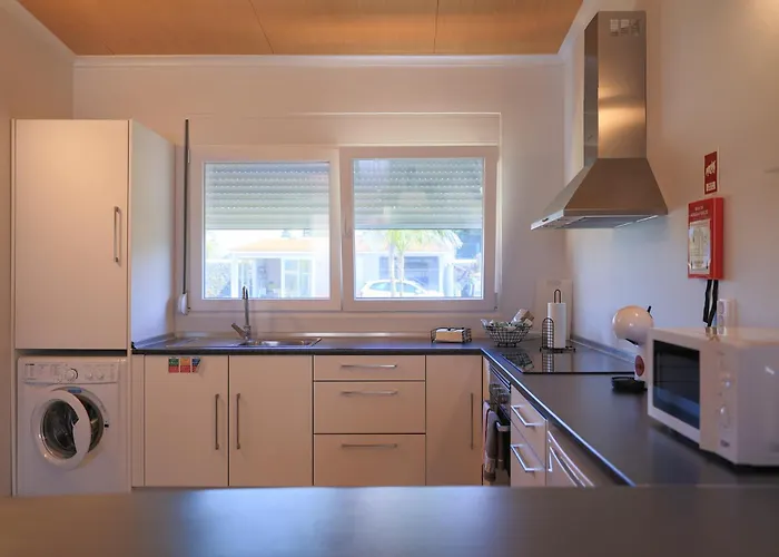 Üdülőpark Parrots'village